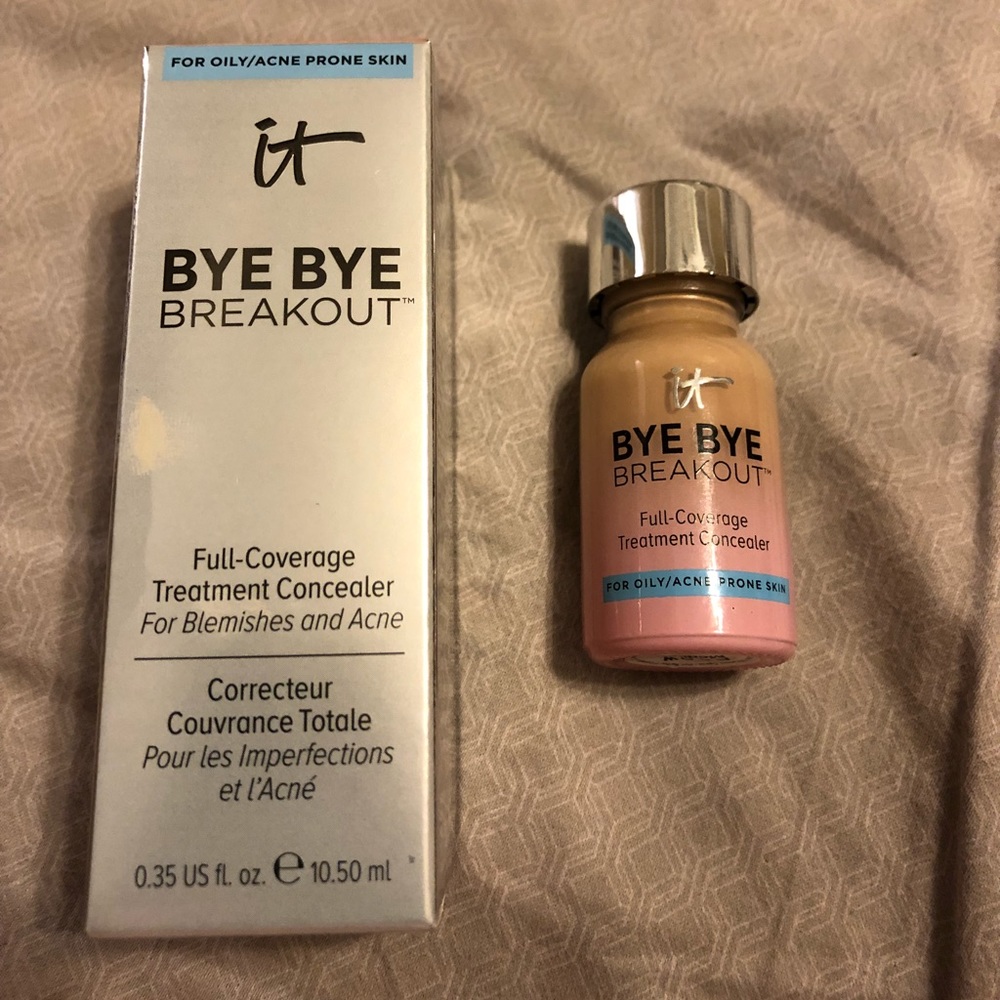 It cosmetics bye bye breakout concealer